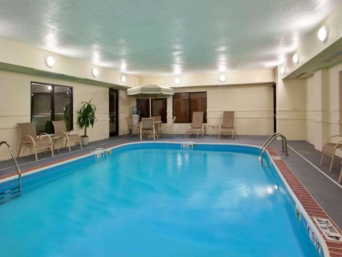 Baymont By Wyndham